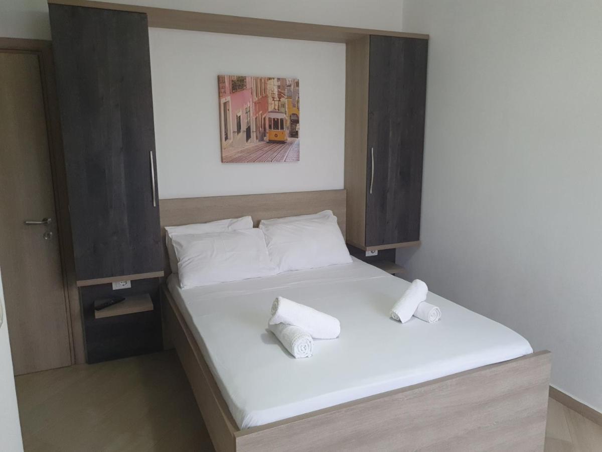 Soare Hotel Ksamil Eksteriør billede