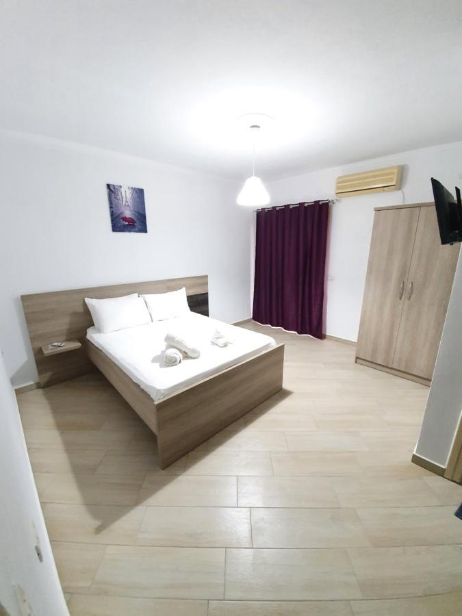 Soare Hotel Ksamil Eksteriør billede