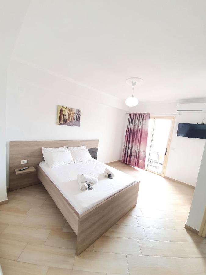 Soare Hotel Ksamil Eksteriør billede